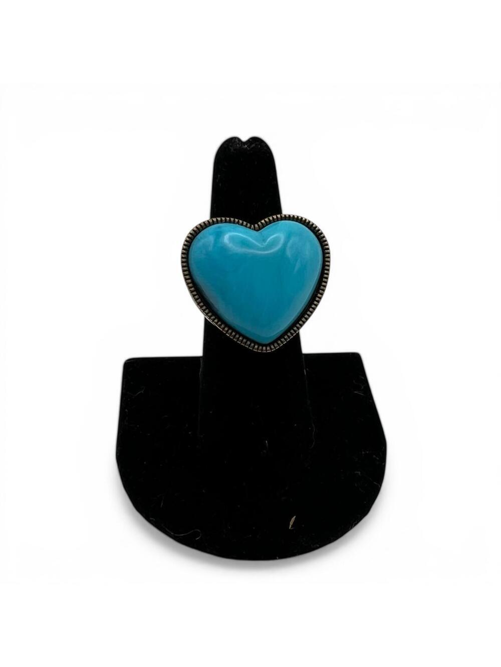 Vintage Heart Shaped Turquoise Statement Ring Size 6.5